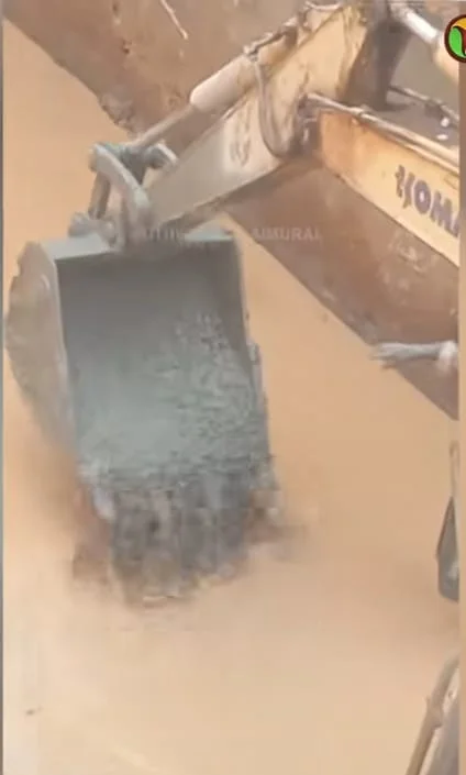 karungal-kazhivuneerai-katrama-kaankreedhpani-pugaar