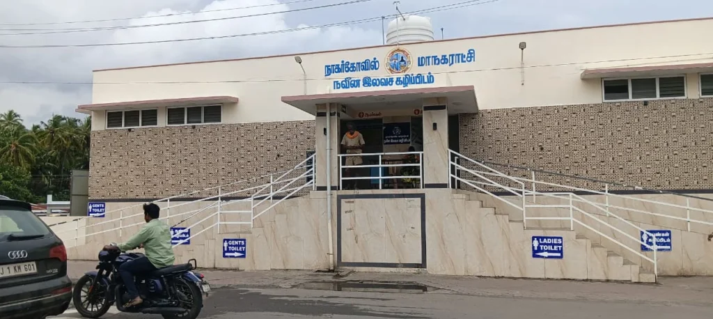 Ban on operating restaurants under the free public toilet facility in Nagarkovil – Social Welfare Movement emphasizes the issue.