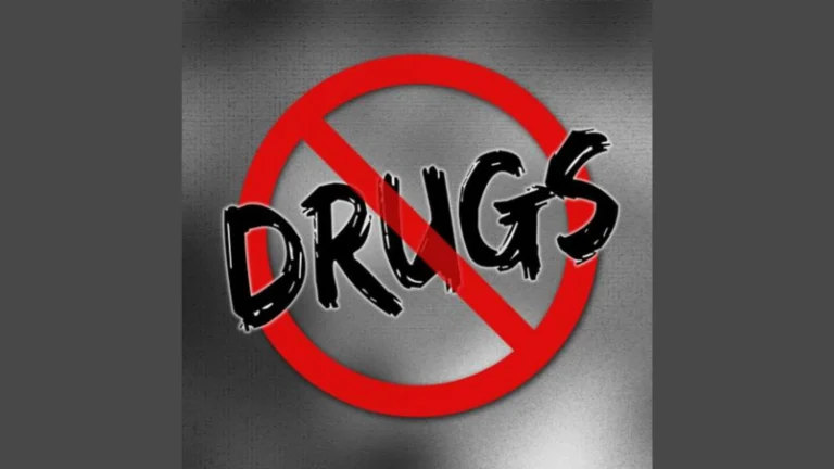 தள்ளாடும் தமிழகம்..தடுமாறும் தலைமுறை..தடுப்பது எப்போது?சமூக பொதுநல இயக்கம் கேள்வி-