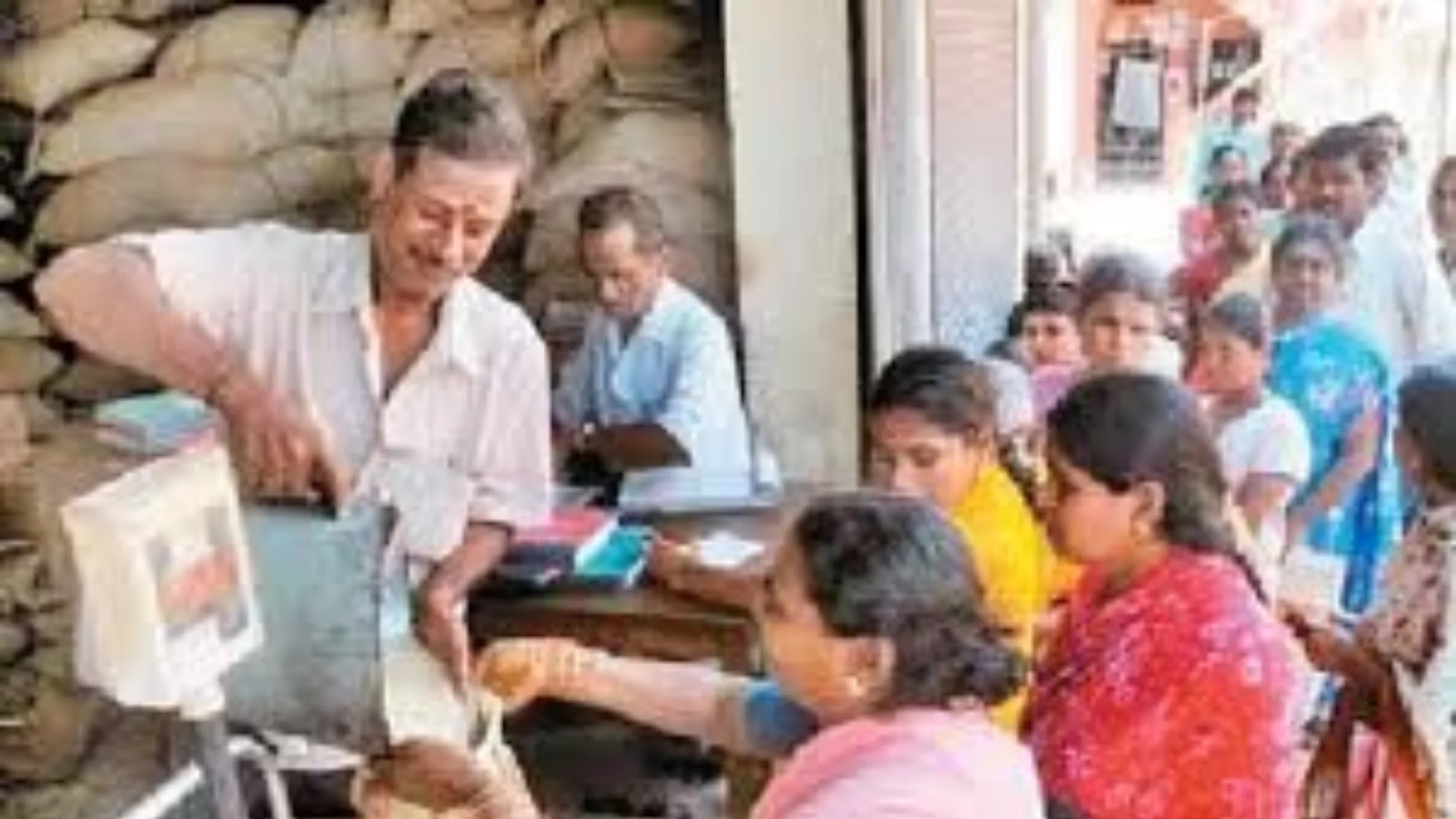 தமிழ்நாட்டில் ரேஷன் கடைகளில் பாக்கெட் அரிசி விநியோகம் திட்டம்