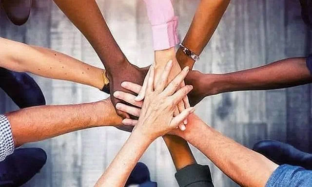 குமரி மாவட்ட மீனவர் சங்கங்களில் ஜனநாயகத்திற்கு சவாலா?
வாக்காளர் பட்டியல் திருத்தத்தில் முறைகேடு குற்றச்சாட்டு
கூட்டுறவு சங்க தேர்தலுக்கு முன் புதிய சர்ச்சை
மீனவர் சங்க உறுப்பினர்கள் பாதிப்பு: நடவடிக்கை எடுக்க கோரிக்கை
உண்மையான வாக்காளர் பட்டியல் வெளியிட வேண்டும்: சமூக பொதுநல இயக்கம்