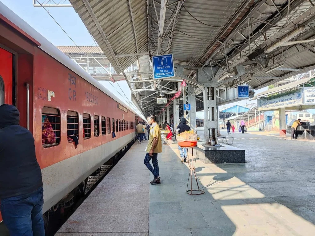ரெயில் நிலையங்களில் தரமான குடிநீர் வழங்க கோரிக்கை
ரயில் பயணிகளுக்கு பாதுகாப்பான குடிநீர் வழங்க வலியுறுத்தல்
ரெயில் நிலைய குடிநீர் வசதிகளை மேம்படுத்த கோரிக்கை
ரயில் நிலையங்களில் குடிநீர் தரத்தை உறுதி செய்ய கோரிக்கை
பயணிகளுக்கு சுத்தமான குடிநீர் வழங்க வேண்டும் - கோரிக்கை